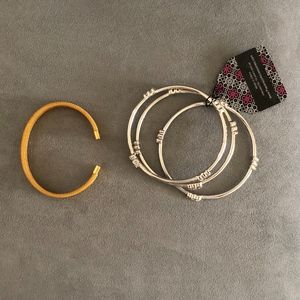 Women's bracelets